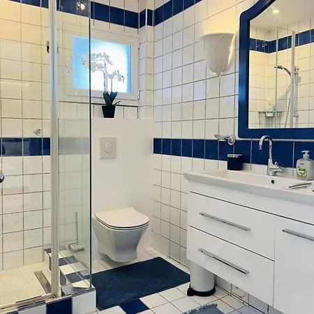 Seabreeze Studio, Stunning Sea And Mountain View Apartment Chlomos